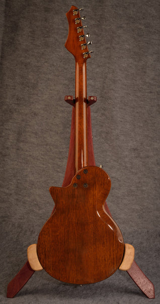 lacquer guitar finish