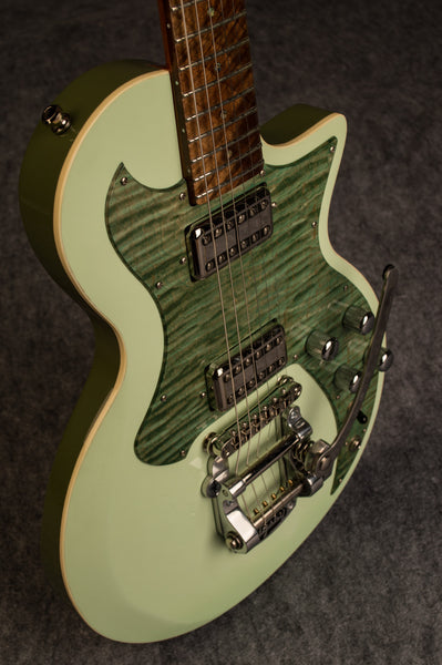 GRETSCH color guitar