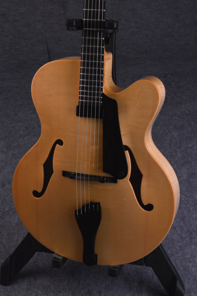 SOLD - American Archtop Dream 17"