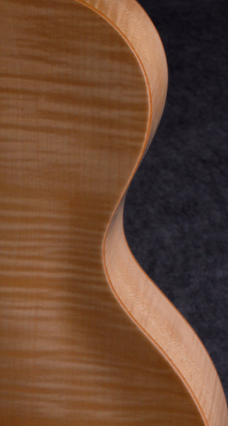 SOLD - American Archtop Dream 17"